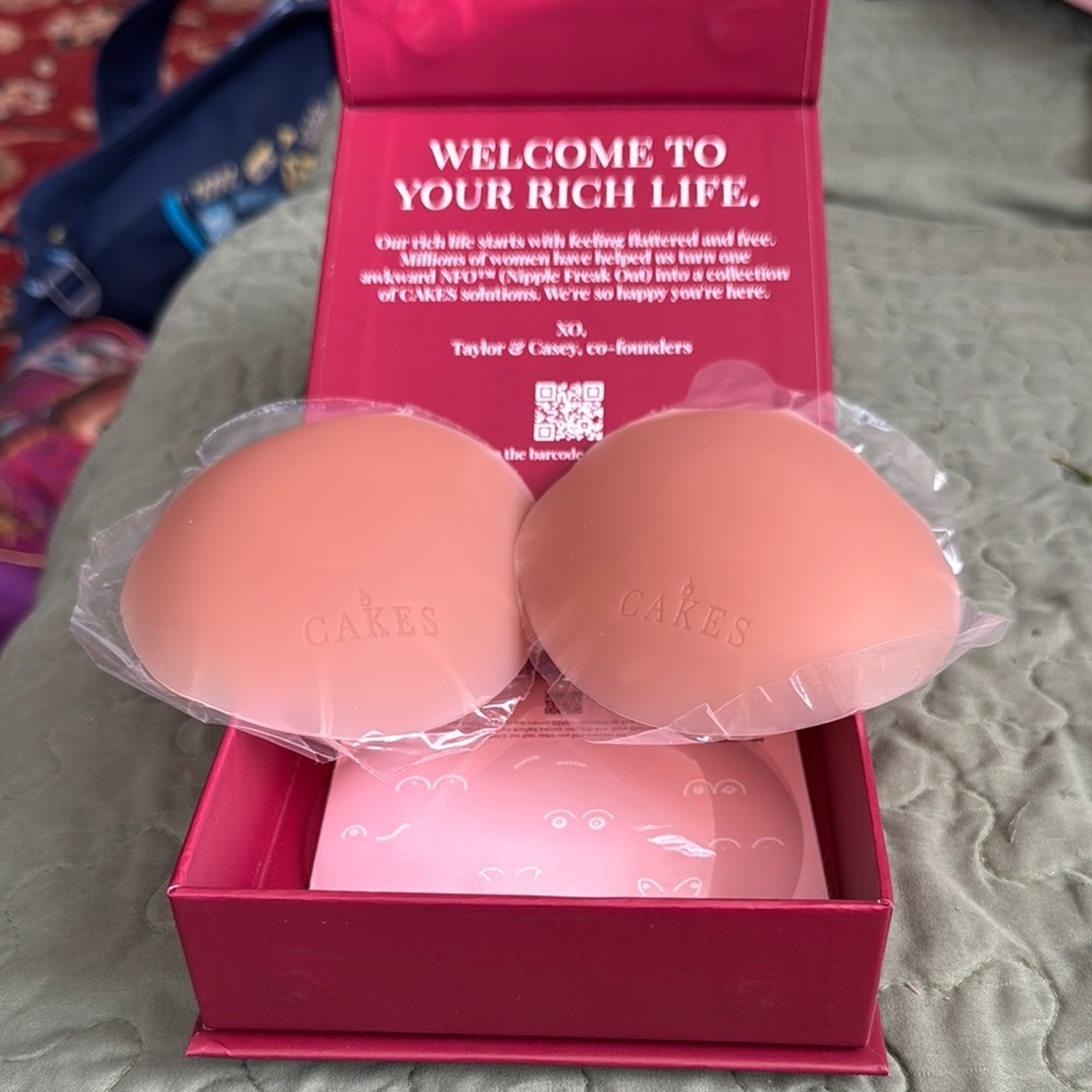 Cake Women's Intimates Silicone Nipple Covers - Pink